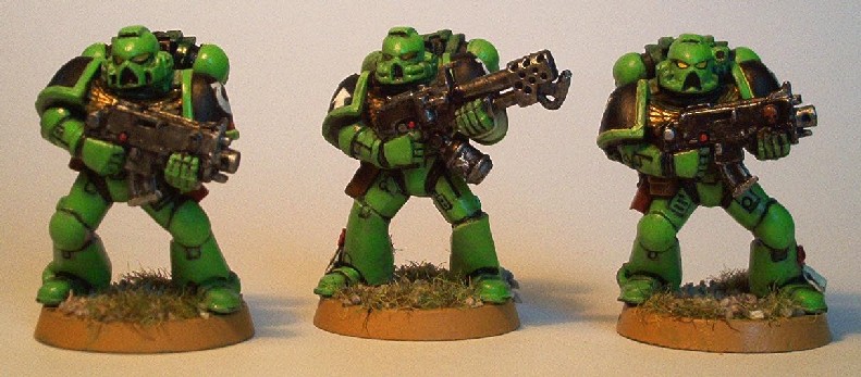 space-marines-face2-inf800.jpg